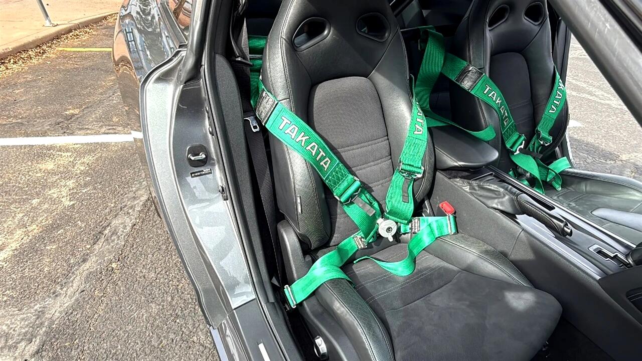 Nissan GT-R  2012 Nissan GT-R  2012