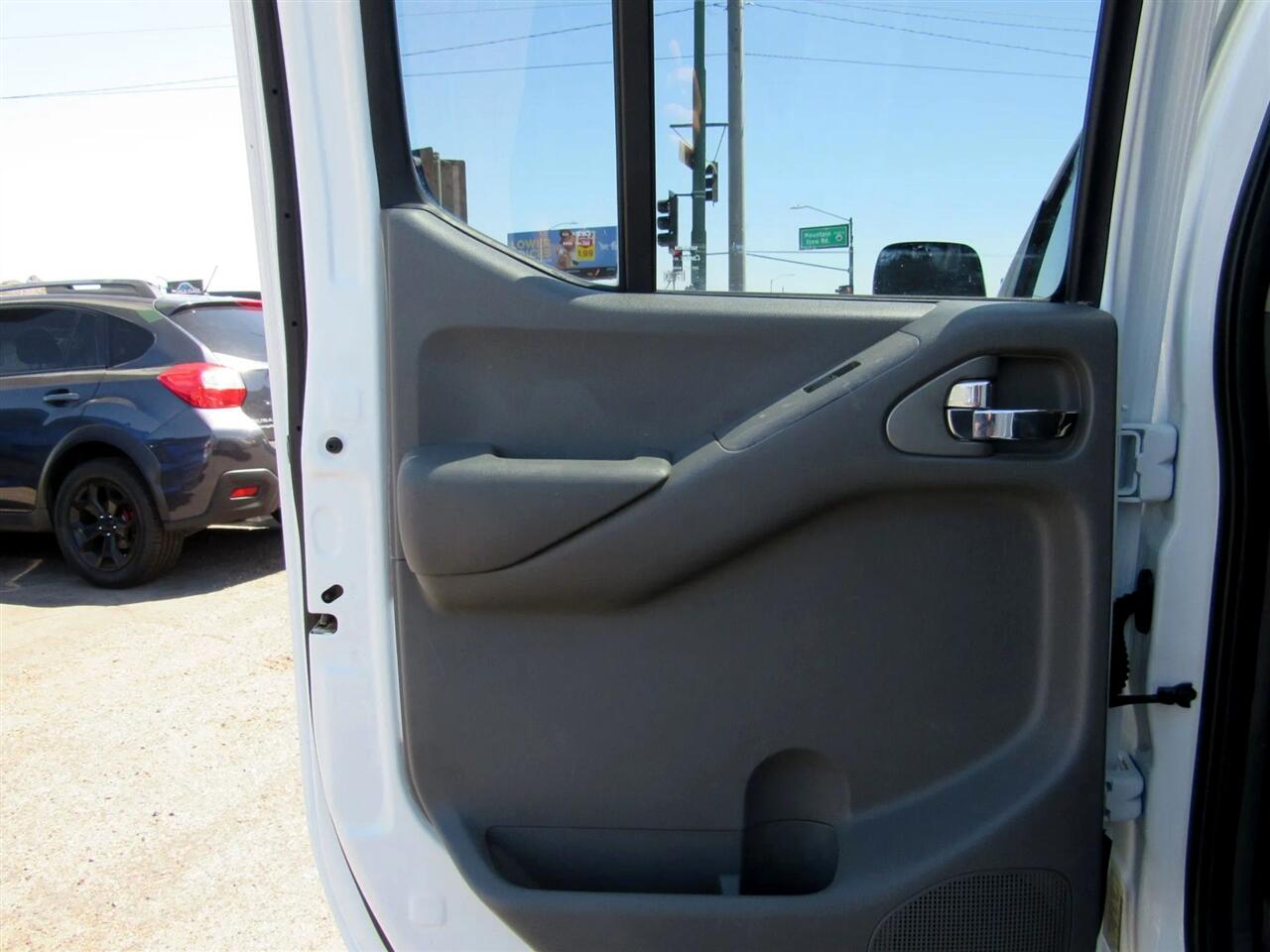 Nissan Frontier  2017 Nissan Frontier  2017