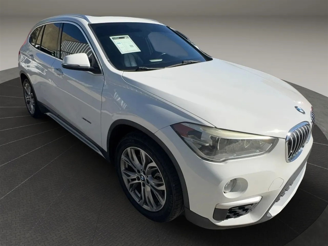 BMW X1  2016 BMW X1  2016