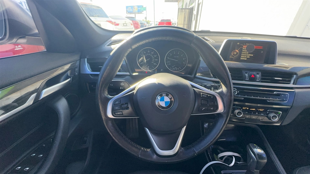 BMW X1  2016 BMW X1  2016