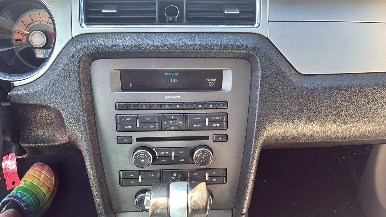 Ford Mustang  2010 Ford Mustang  2010