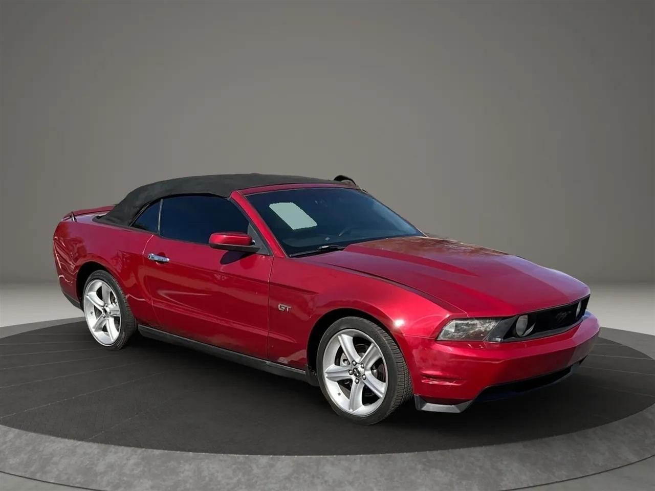 Ford Mustang  2010