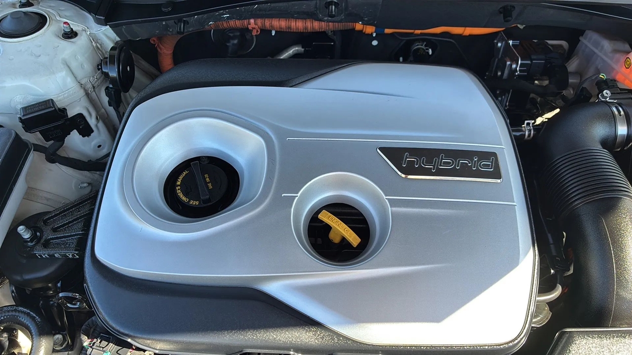 Hyundai Sonata Hybrid  2017 Hyundai Sonata Hybrid  2017