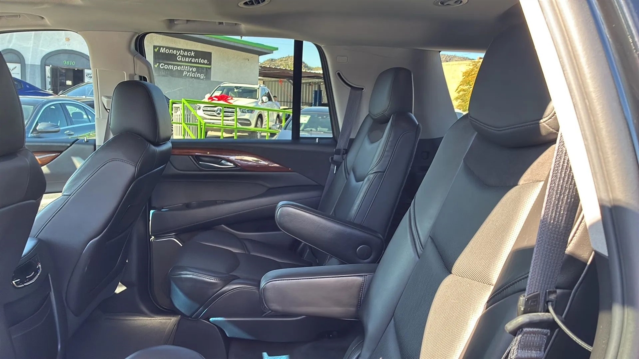 Cadillac Escalade  2015