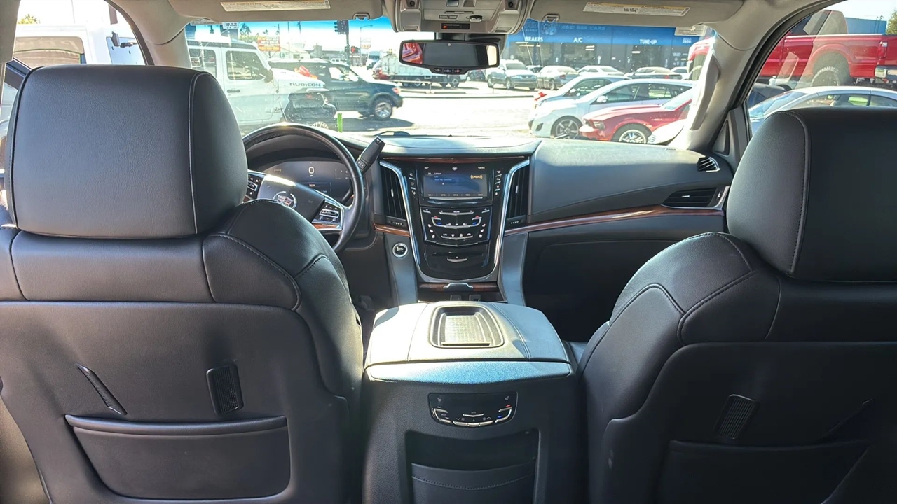 Cadillac Escalade  2015