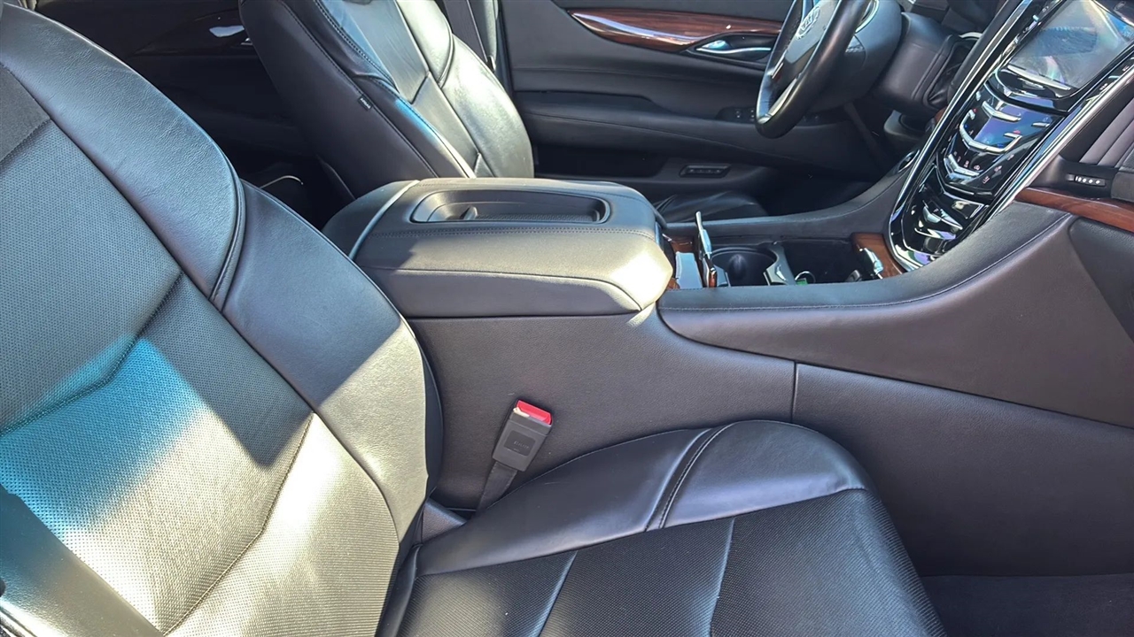 Cadillac Escalade  2015