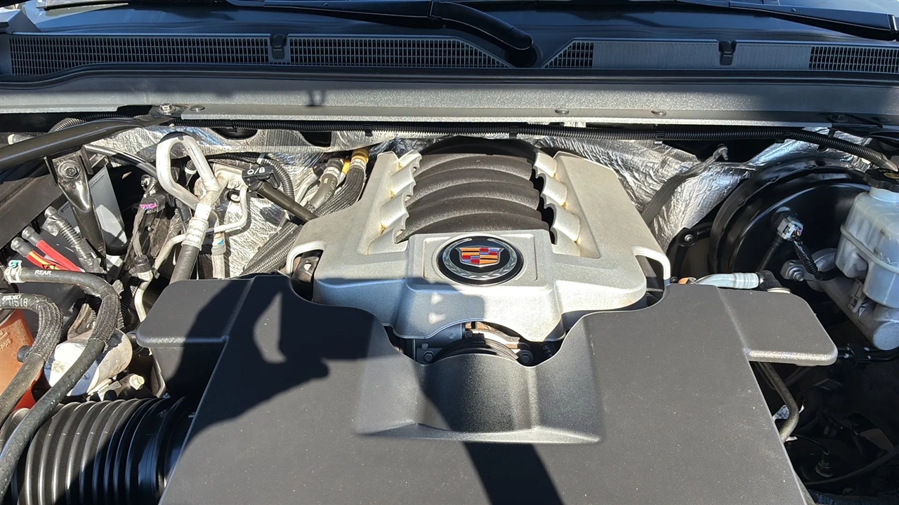 Cadillac Escalade  2015