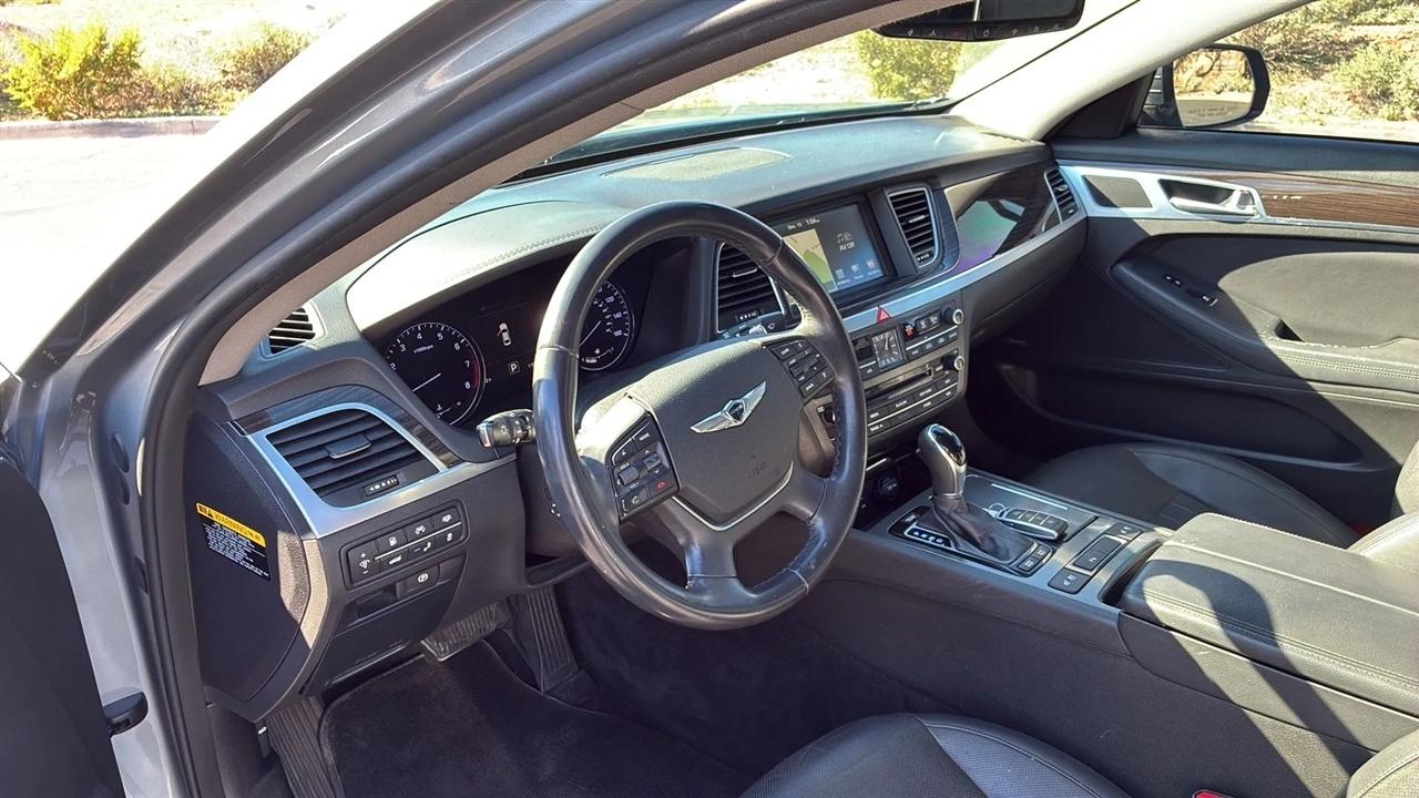 Genesis G80  2017