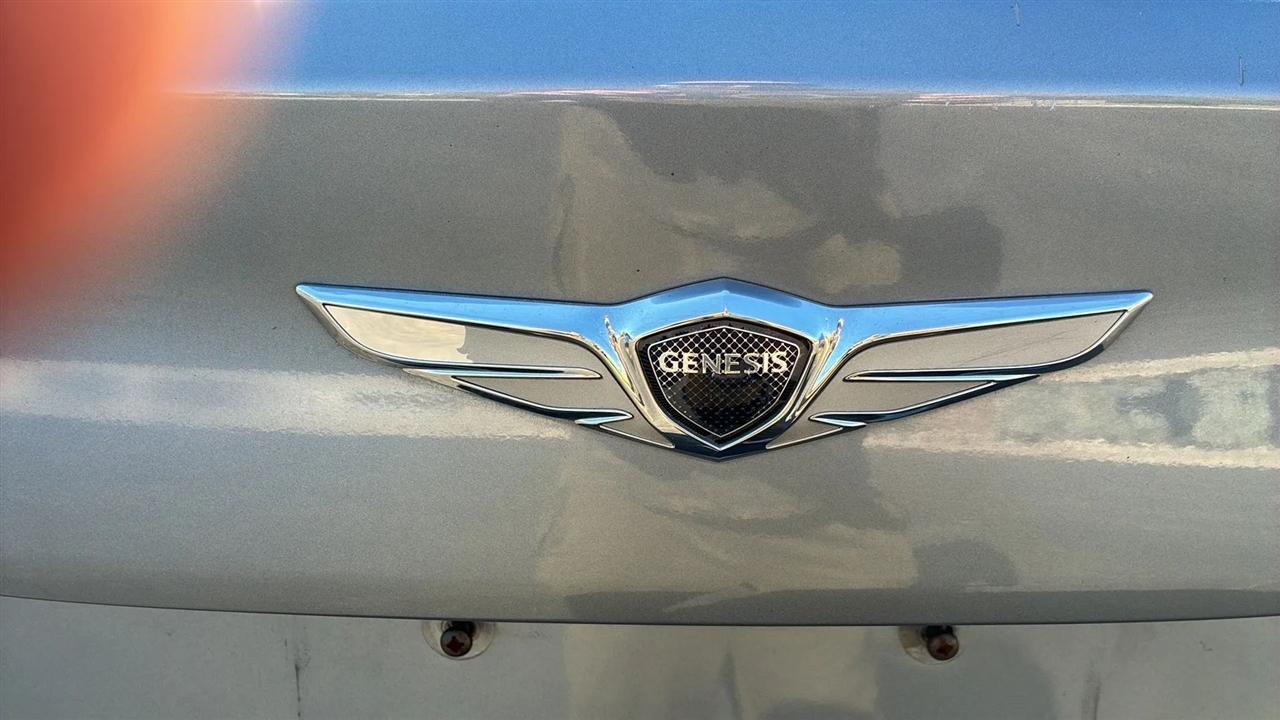 Genesis G80  2017