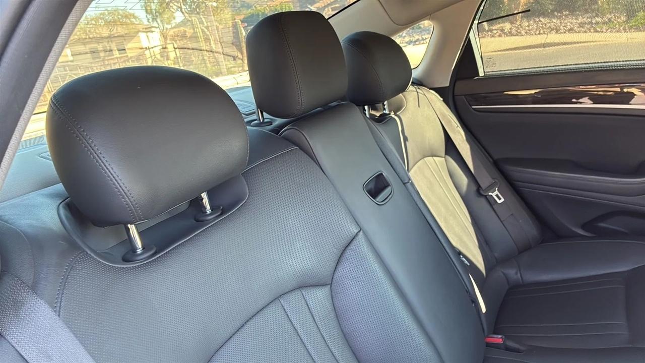 Genesis G80  2017