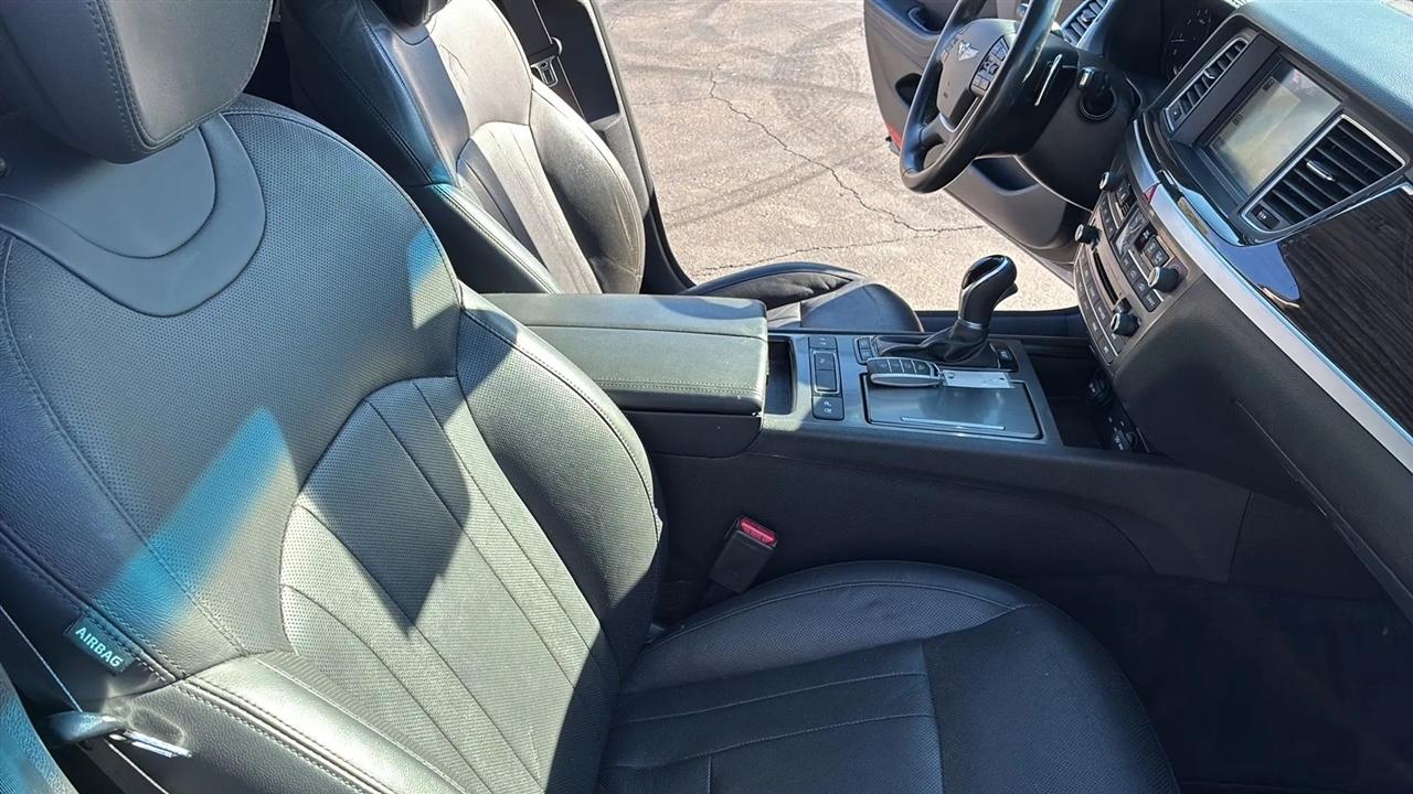 Genesis G80  2017