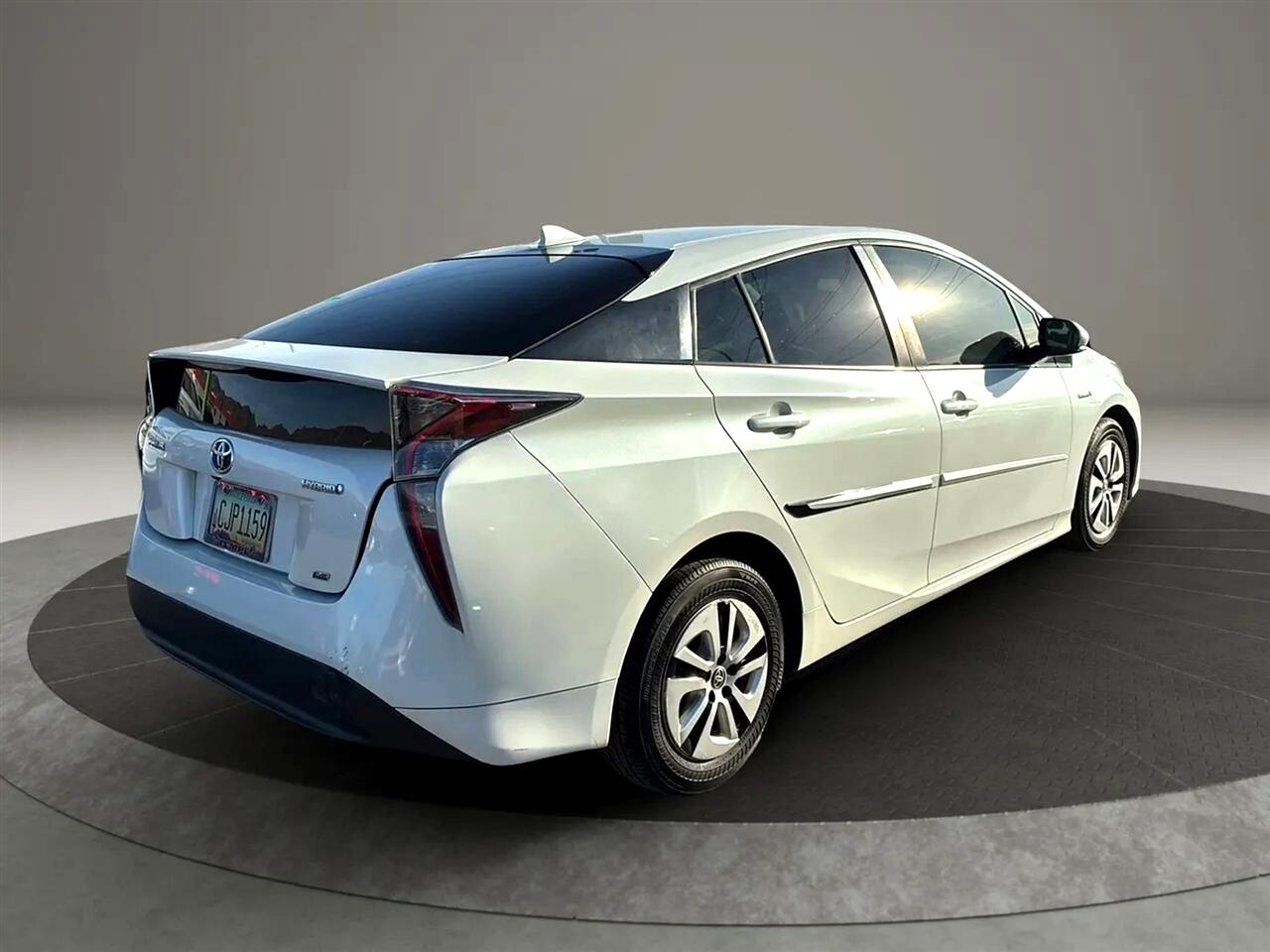Toyota Prius  2017