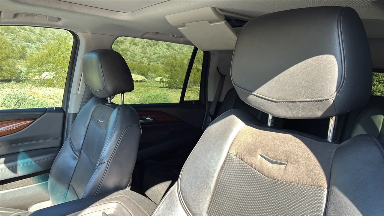 Cadillac Escalade  2015