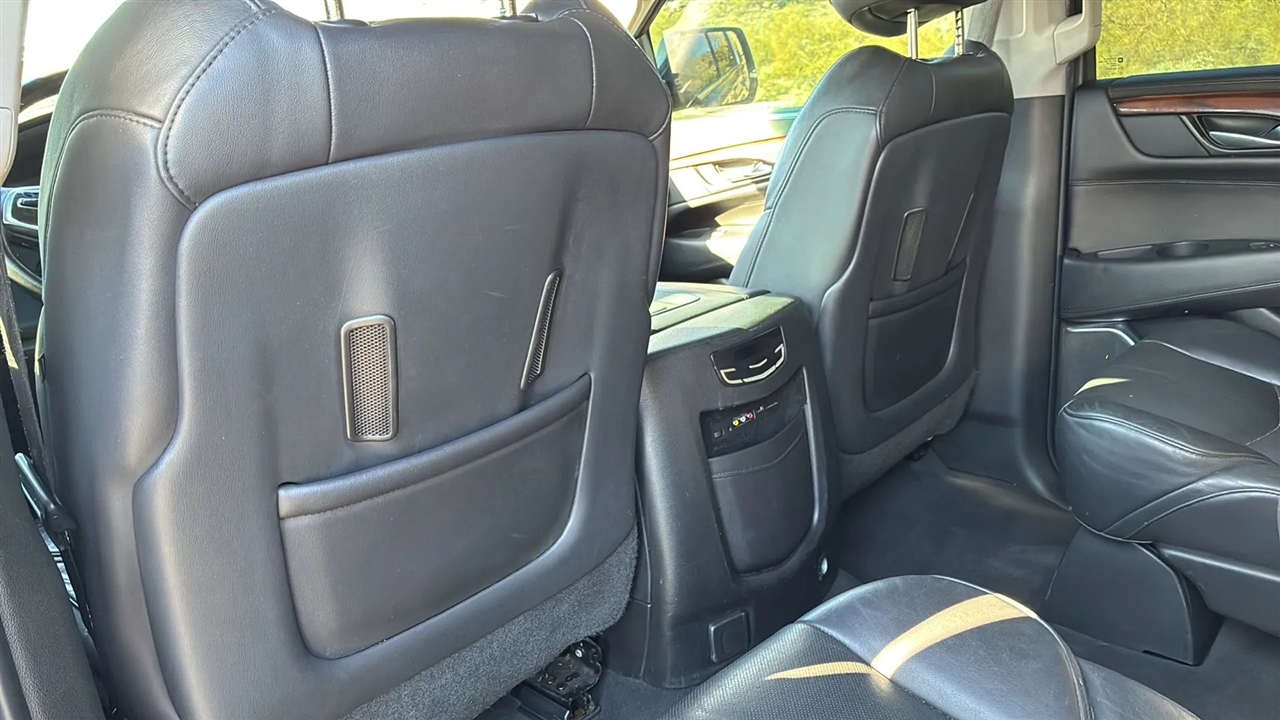 Cadillac Escalade  2015