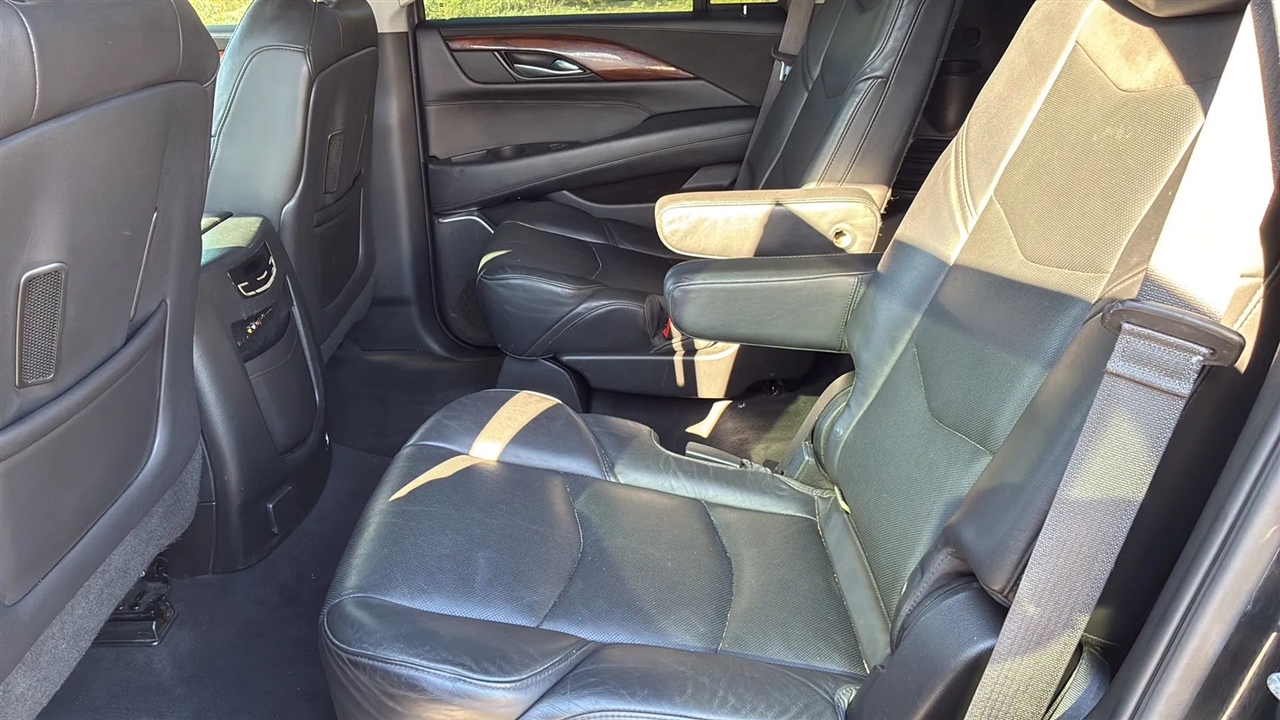 Cadillac Escalade  2015