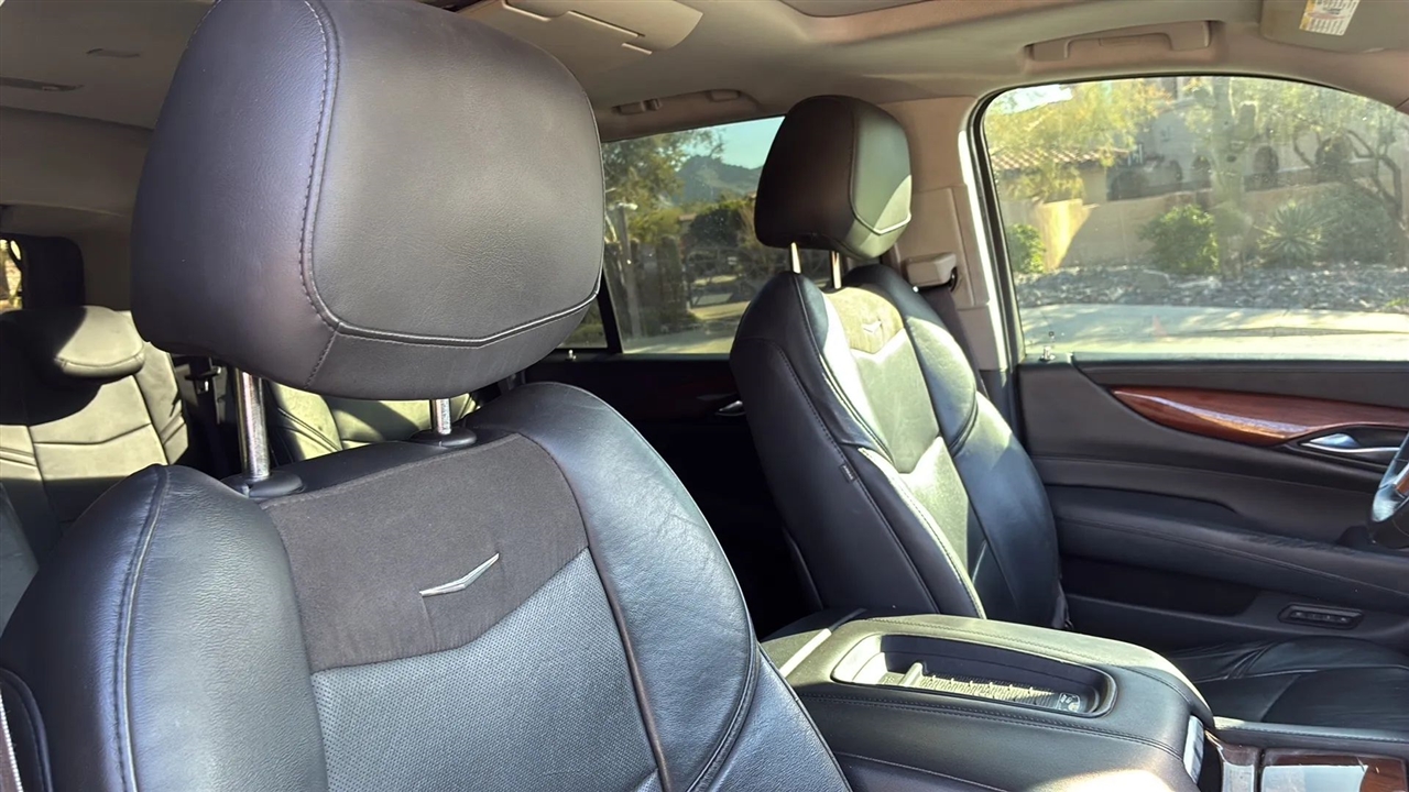 Cadillac Escalade  2015