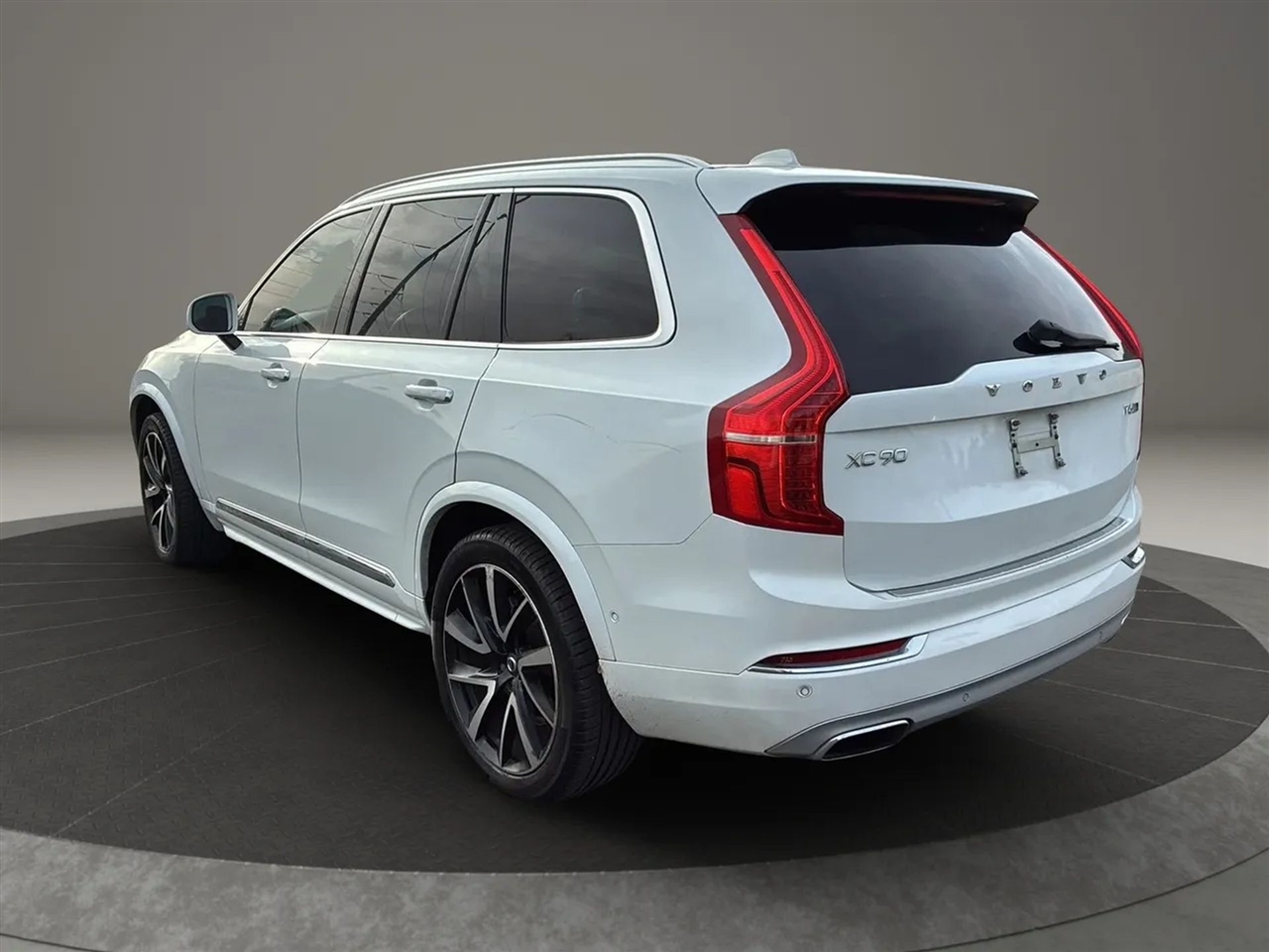 Volvo XC90  2018