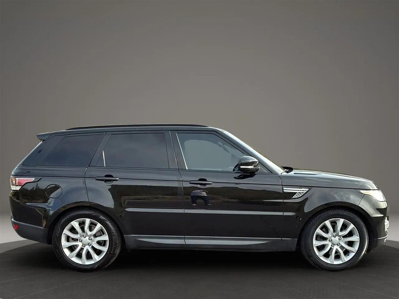 Land Rover Range Rover Sport  2017