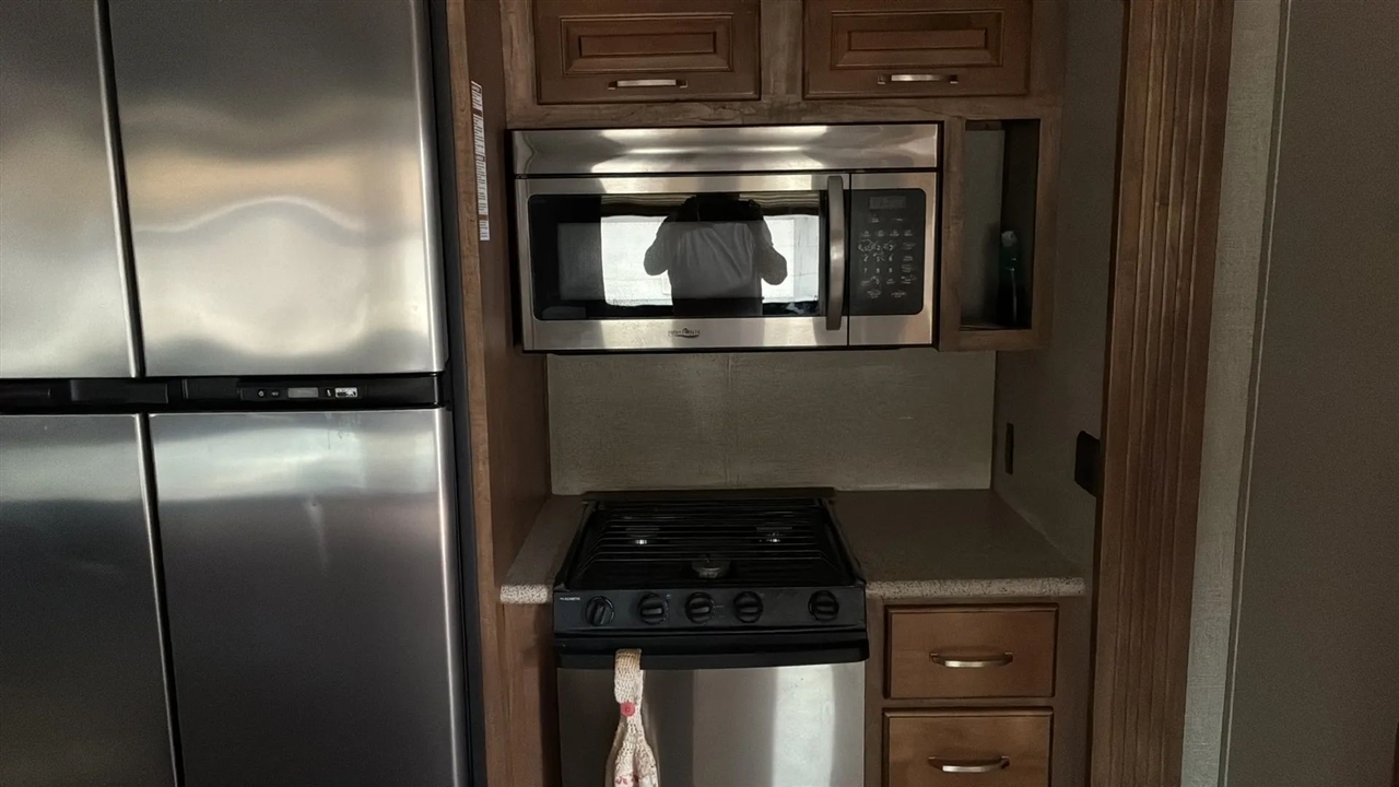 Keystone RV Laredo  2018