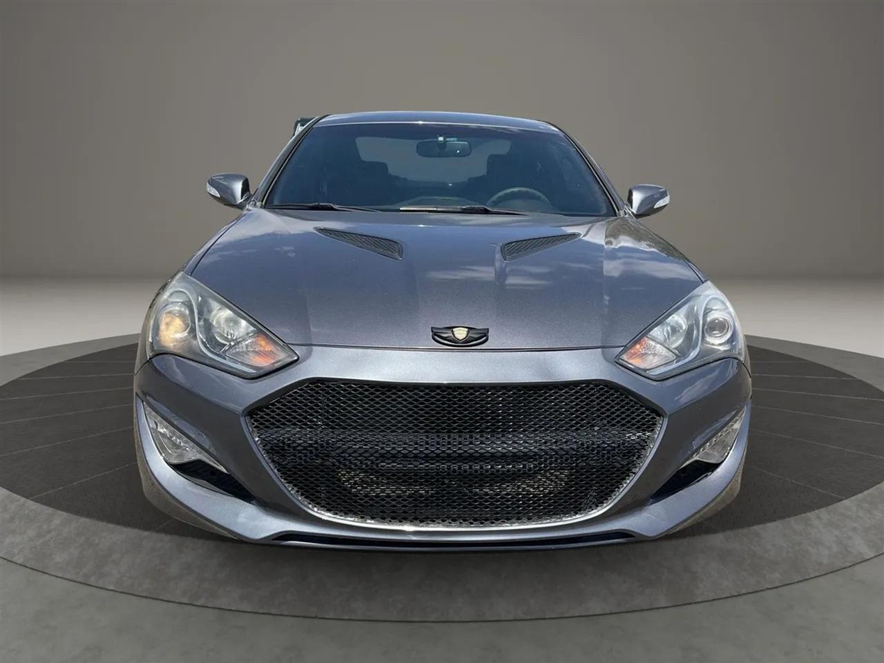 Hyundai Genesis Coupe 3.8 R-Spec Manual 2015