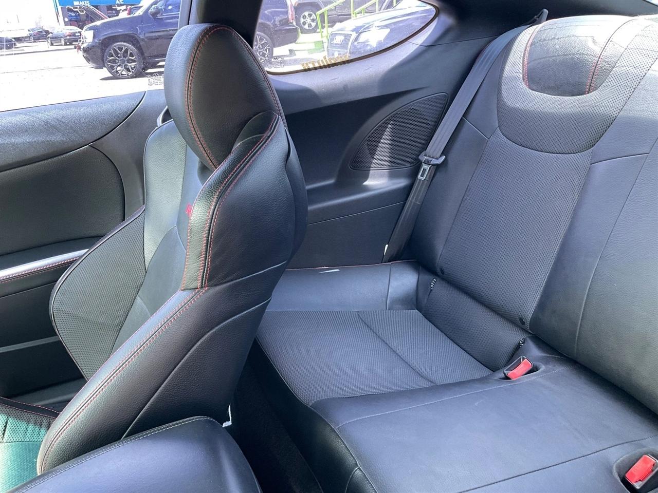 Hyundai Genesis Coupe 3.8 R-Spec Manual 2015