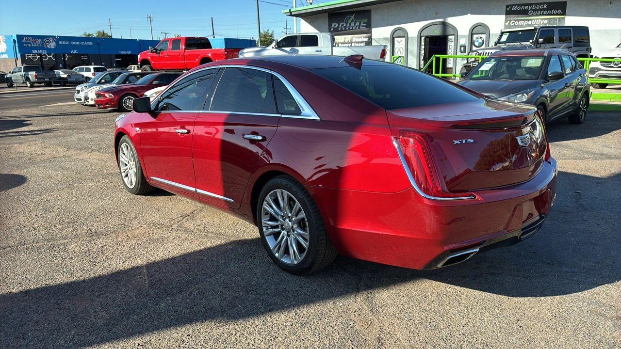 Cadillac XTS  2019