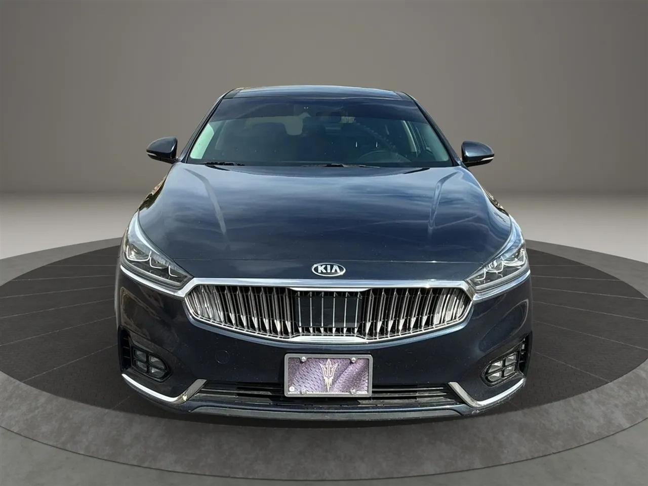 Kia Cadenza  2019