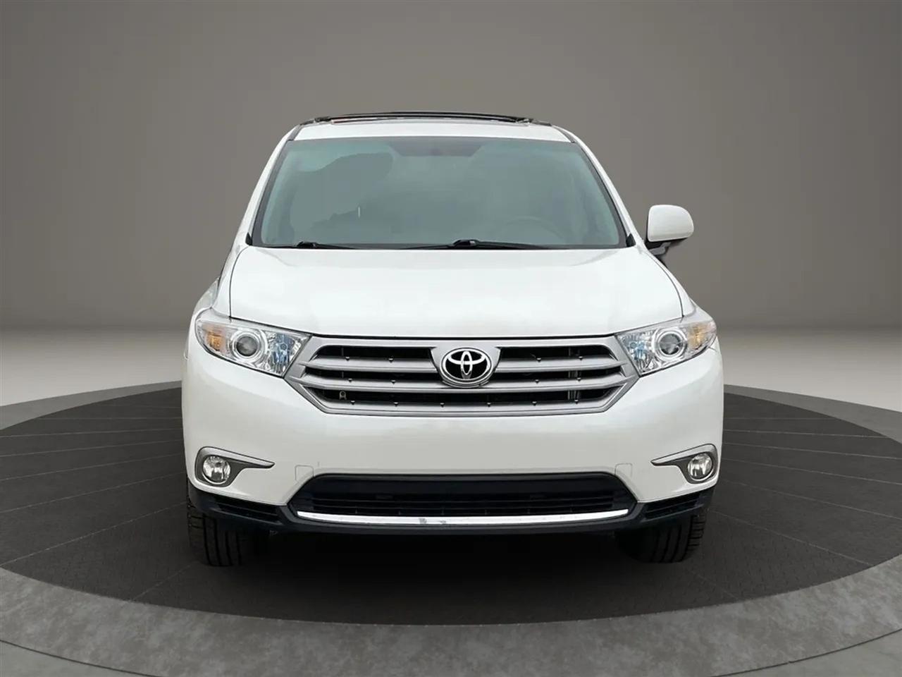 Toyota Highlander  2013