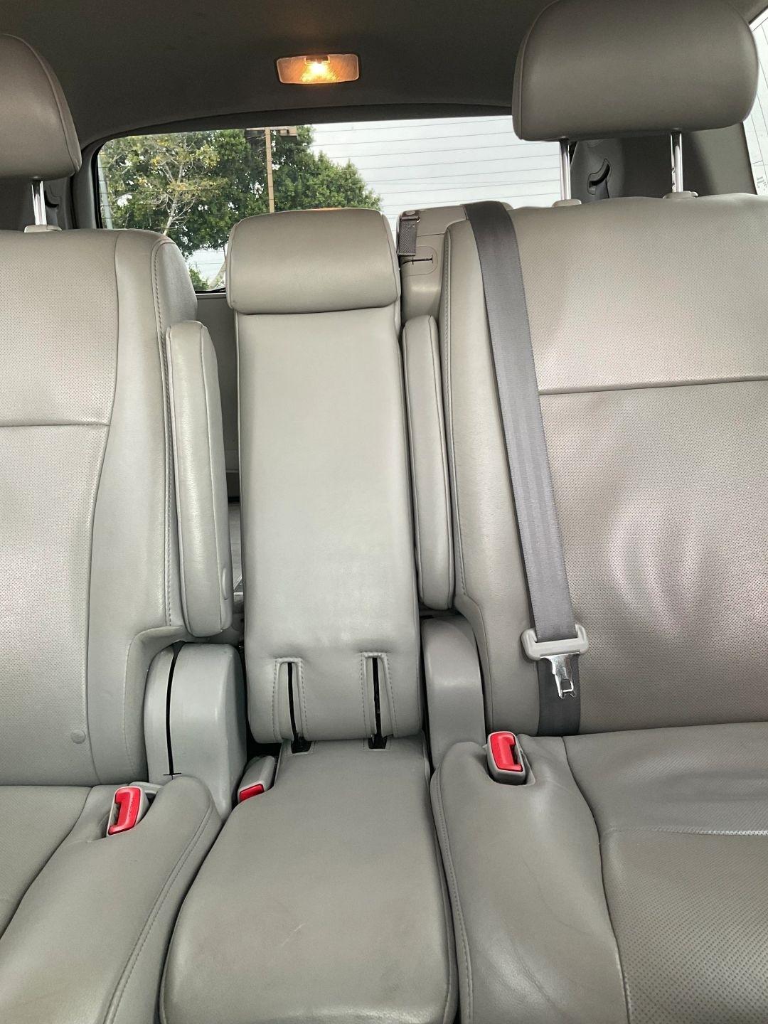 Toyota Highlander  2013