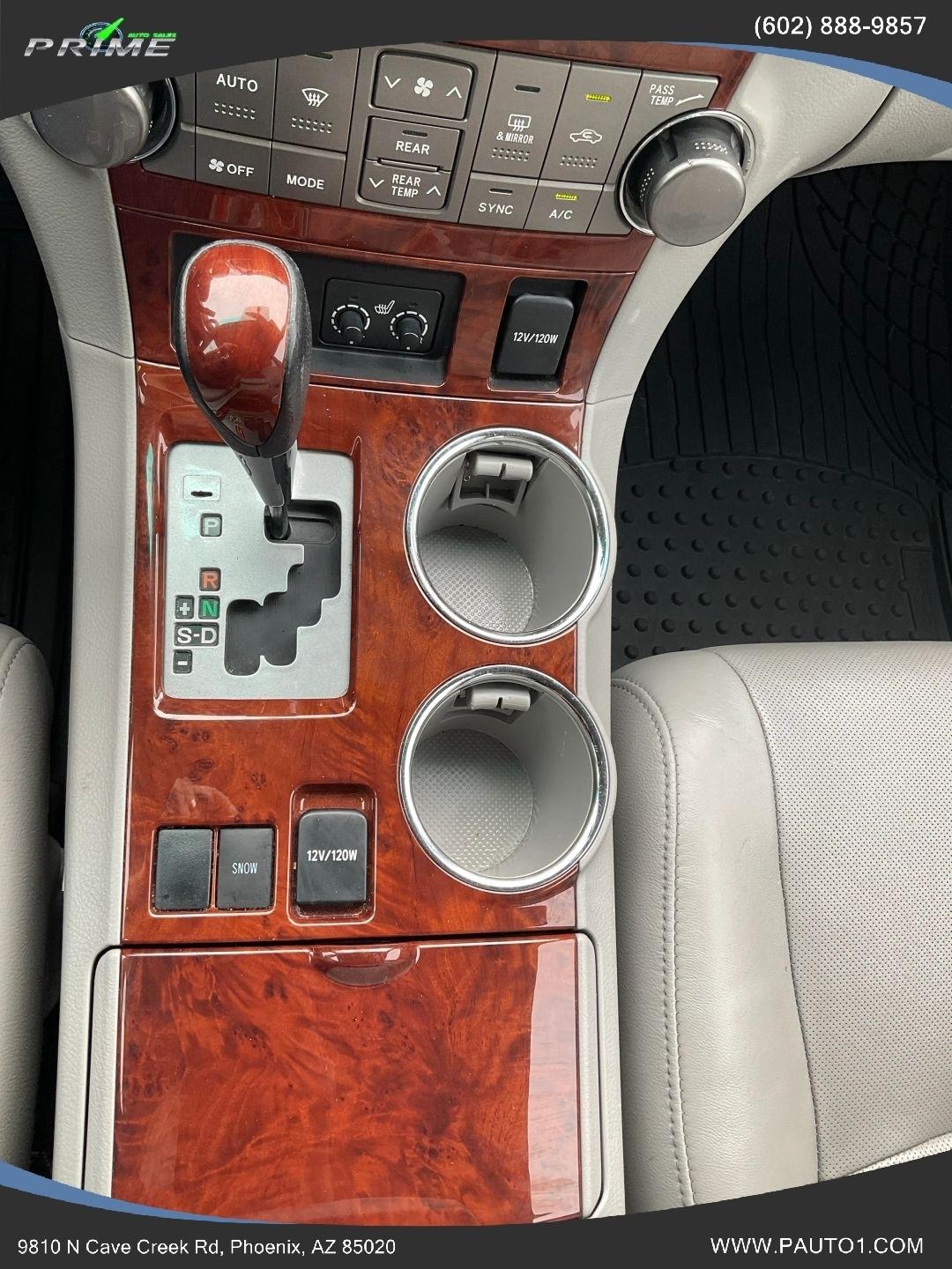 Toyota Highlander  2013