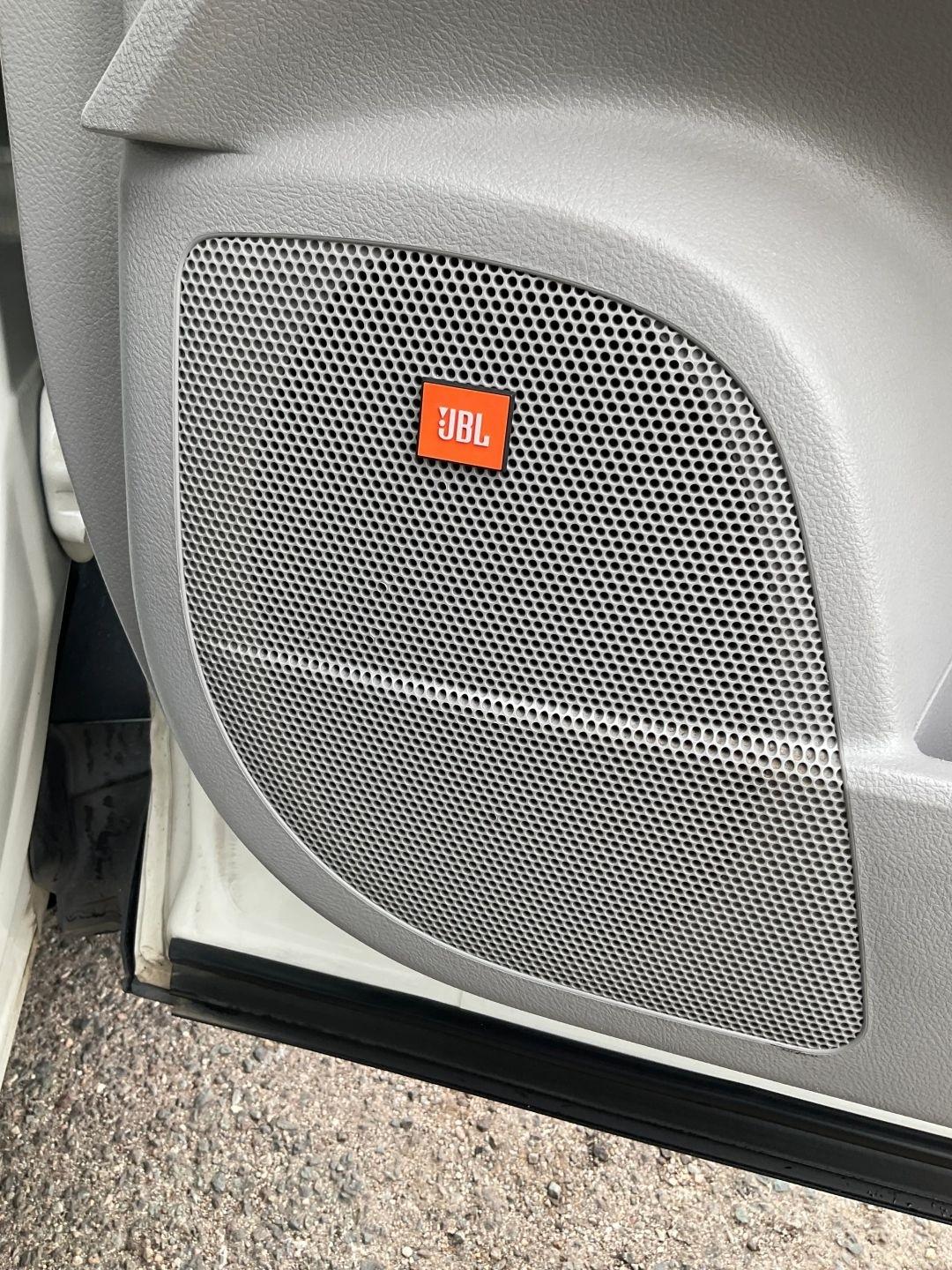 Toyota Highlander  2013