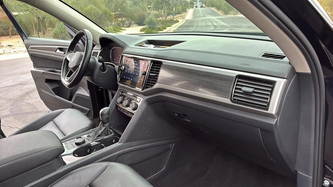 Volkswagen Atlas  2021