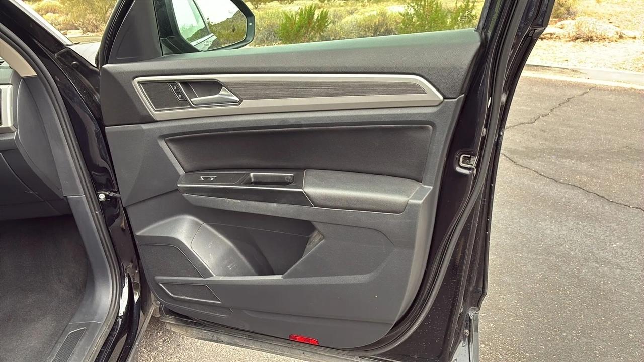 Volkswagen Atlas  2021