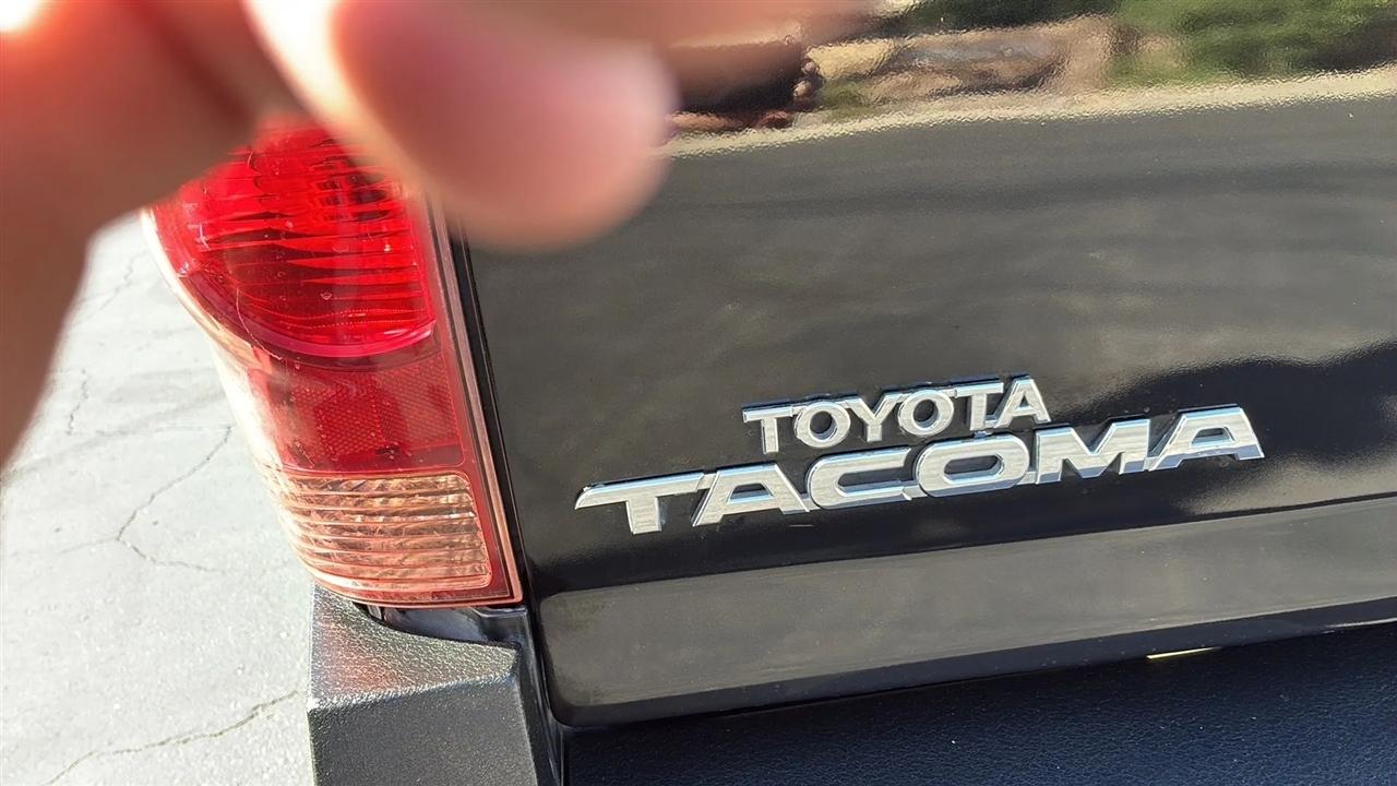 Toyota Tacoma  2008
