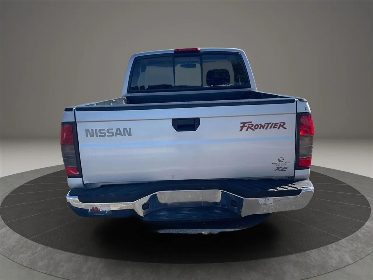 Nissan Frontier  2000