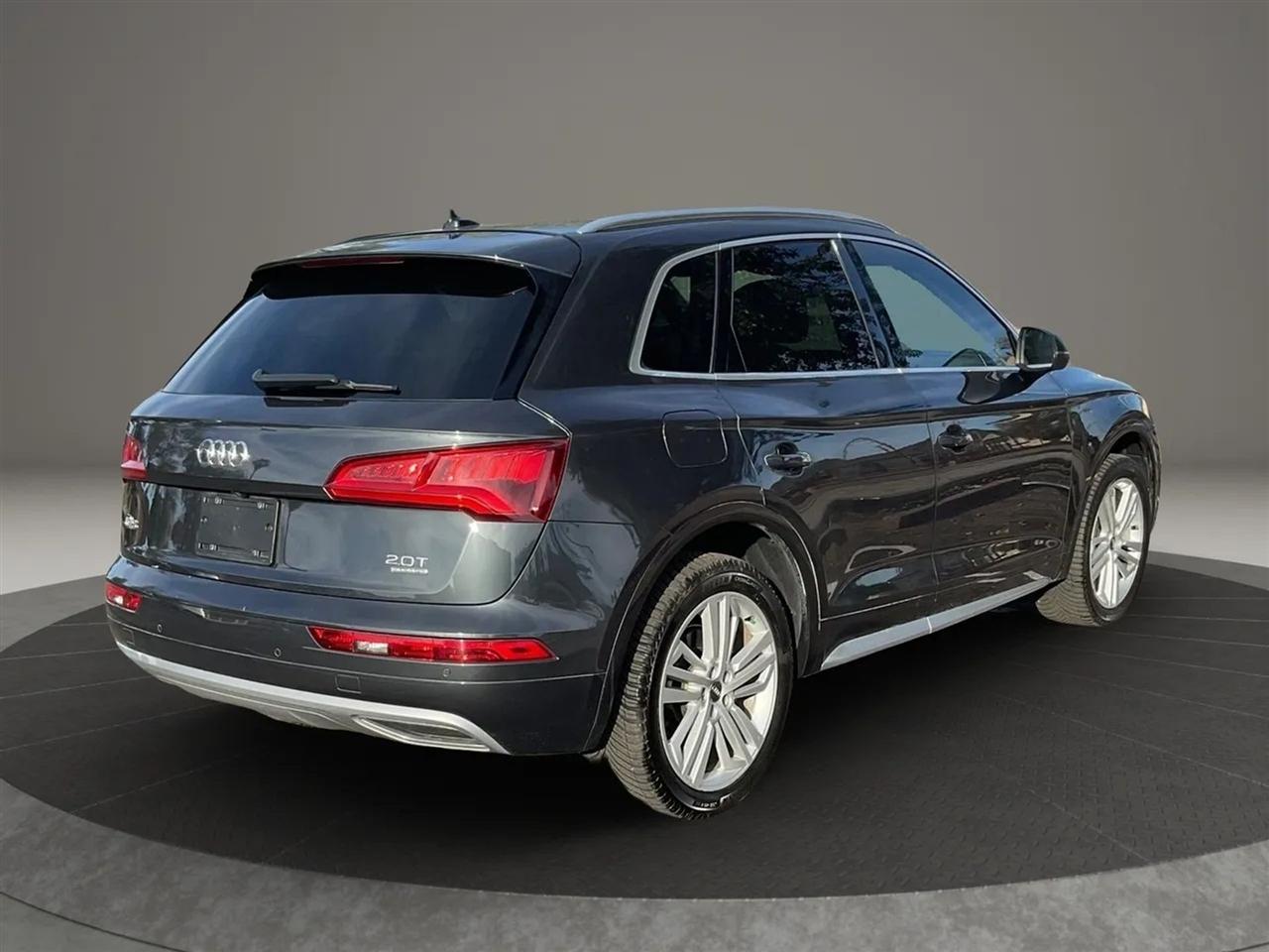Audi Q5  2018