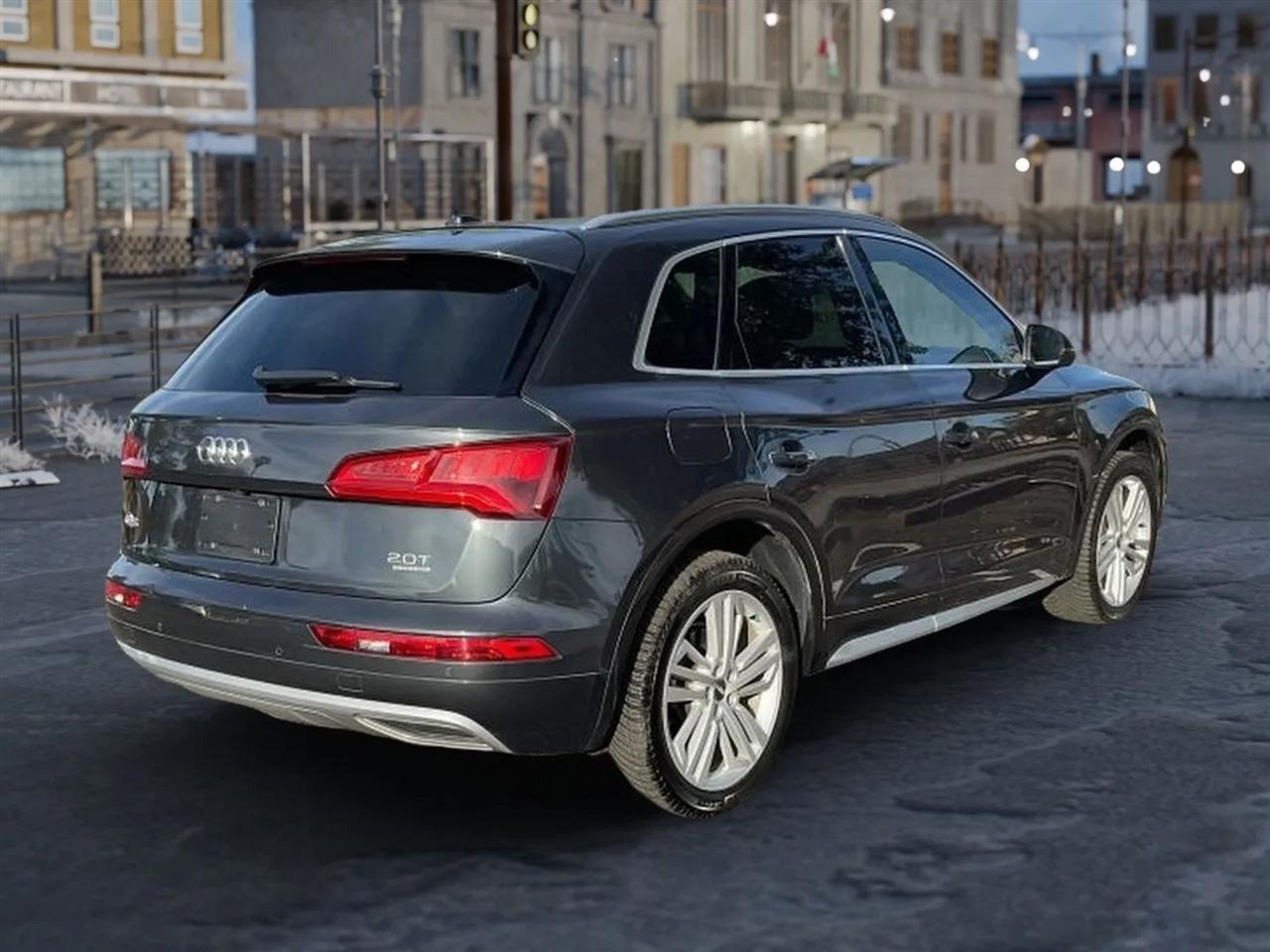 Audi Q5  2018