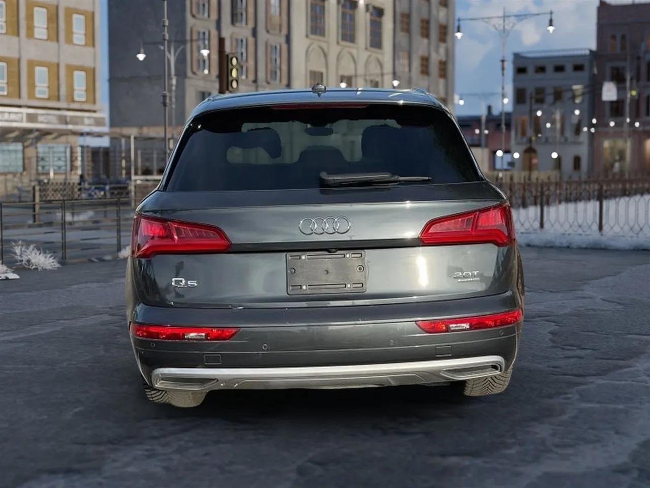 Audi Q5  2018