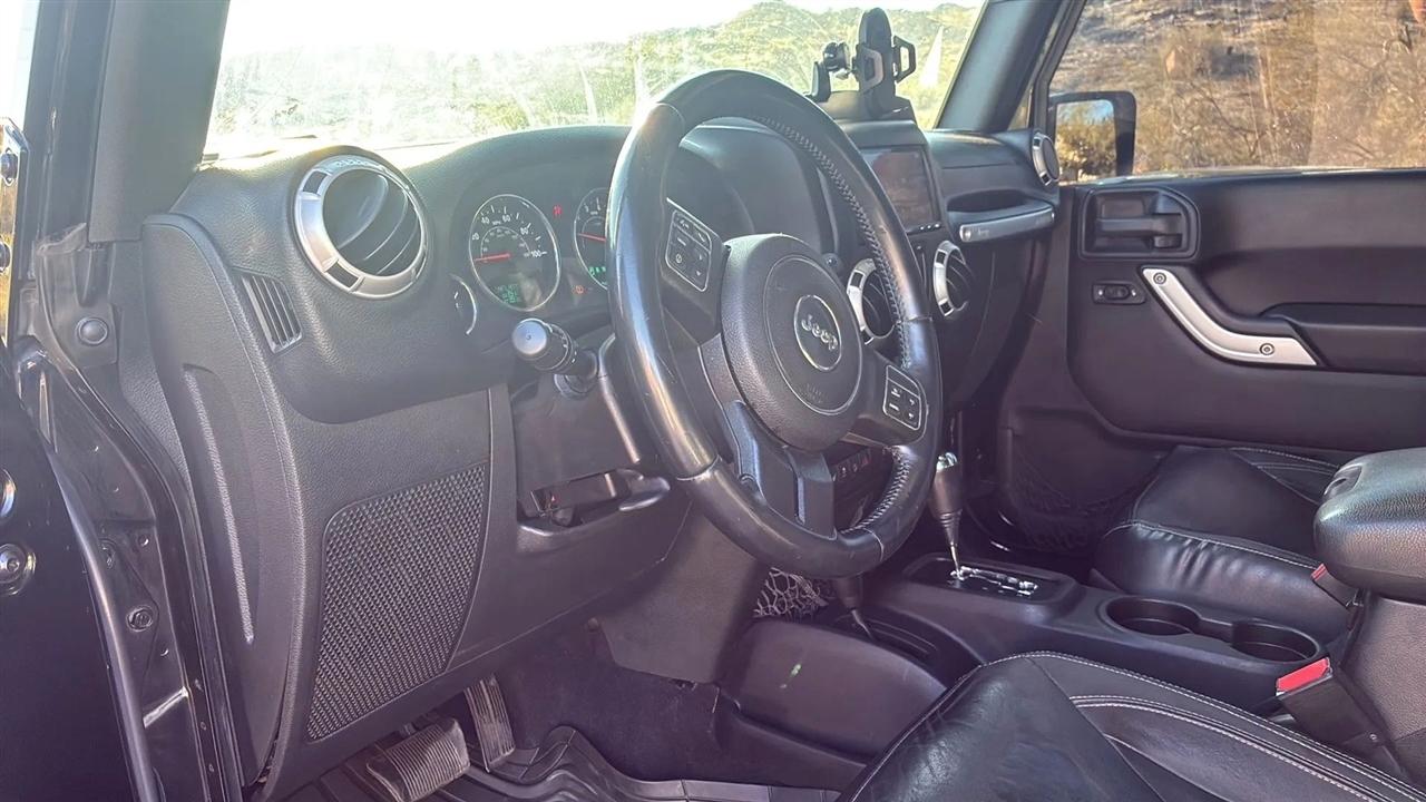 Jeep Wrangler  2016