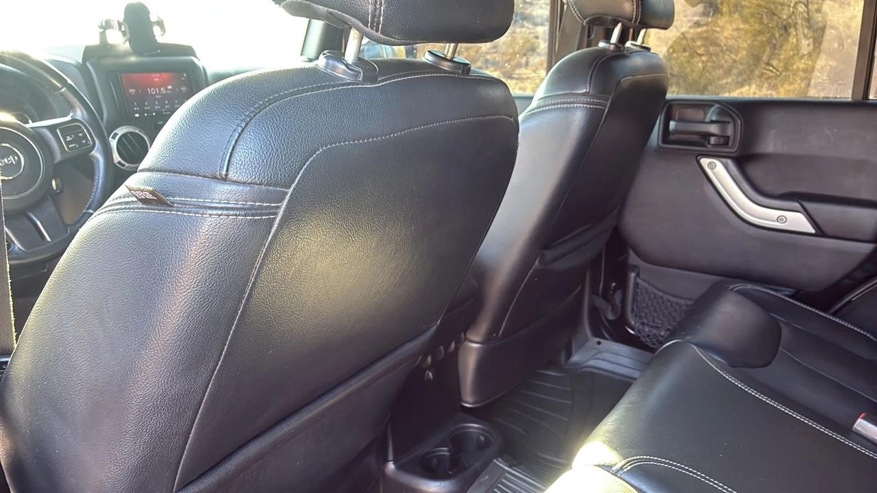 Jeep Wrangler  2016