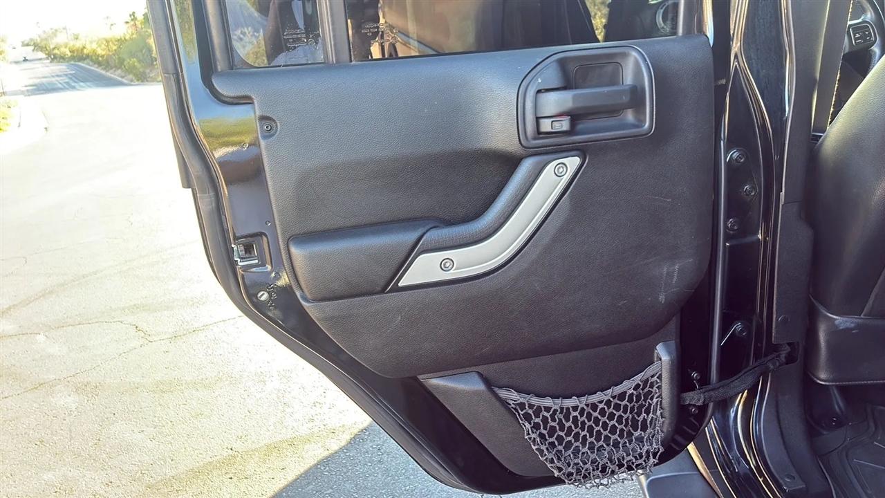 Jeep Wrangler  2016