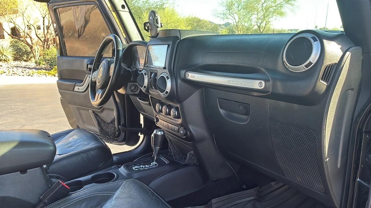 Jeep Wrangler  2016