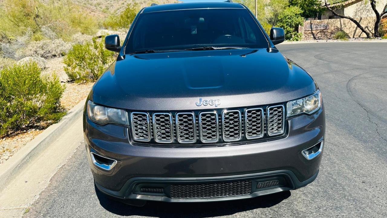 Jeep Grand Cherokee Laredo 2WD 2020