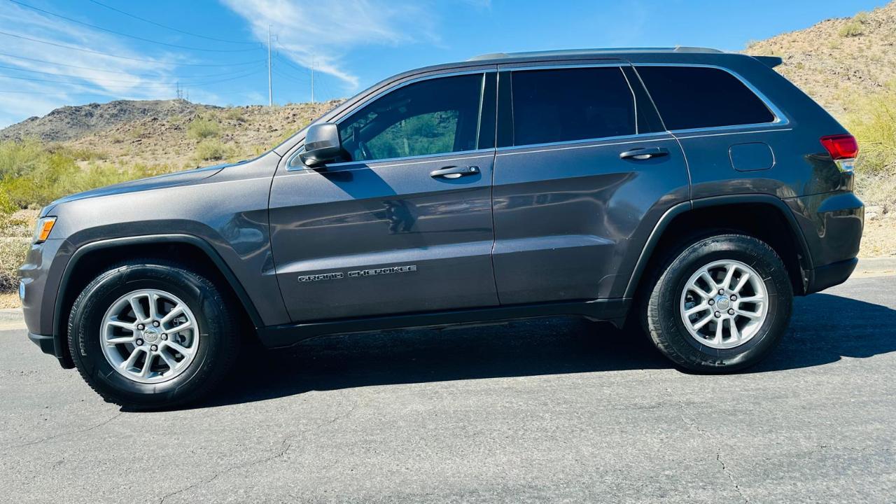 Jeep Grand Cherokee Laredo 2WD 2020