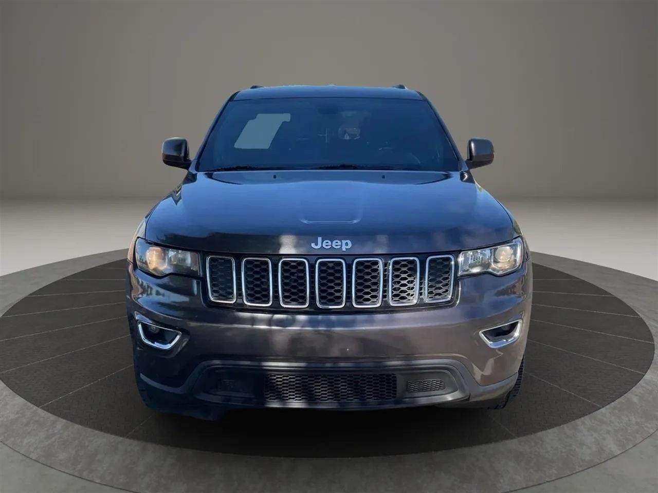 Jeep Grand Cherokee Laredo 2WD 2020