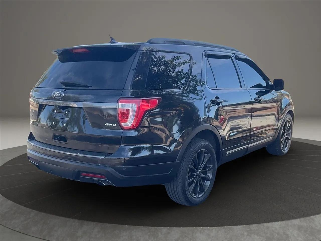 Ford Explorer  2018