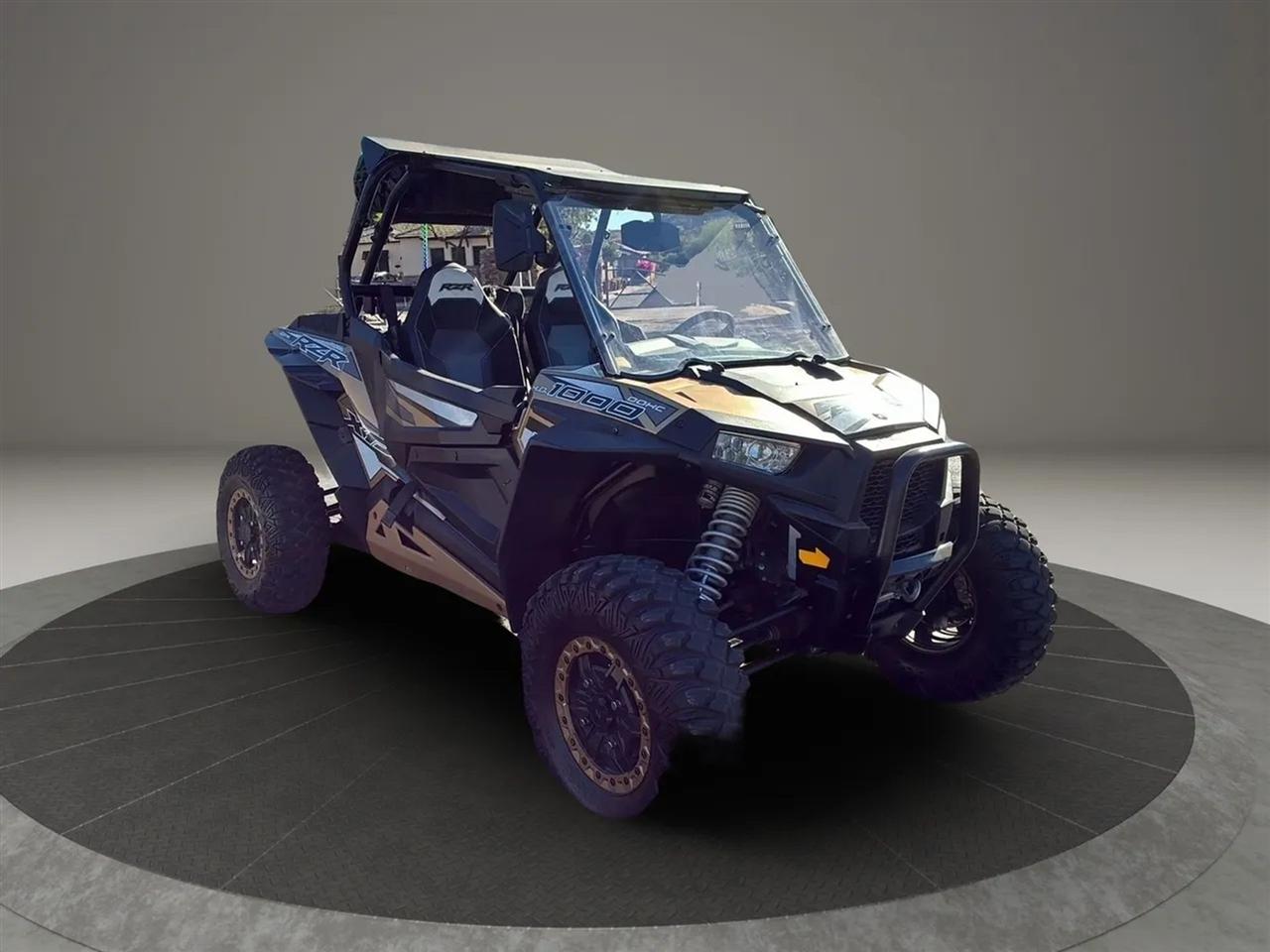 Polaris RZR XP 4 1000 EPS 2017