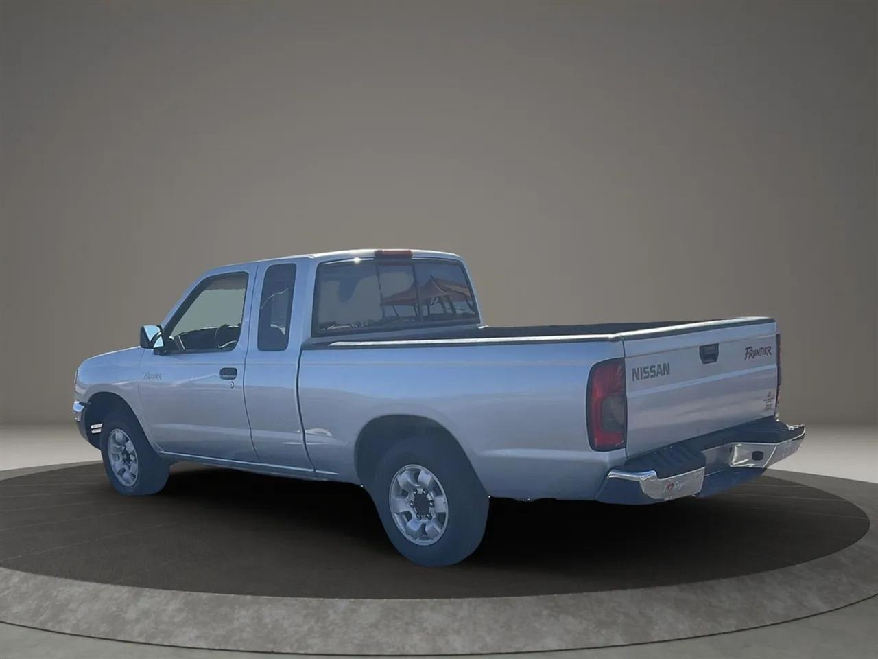 Nissan Frontier  2000