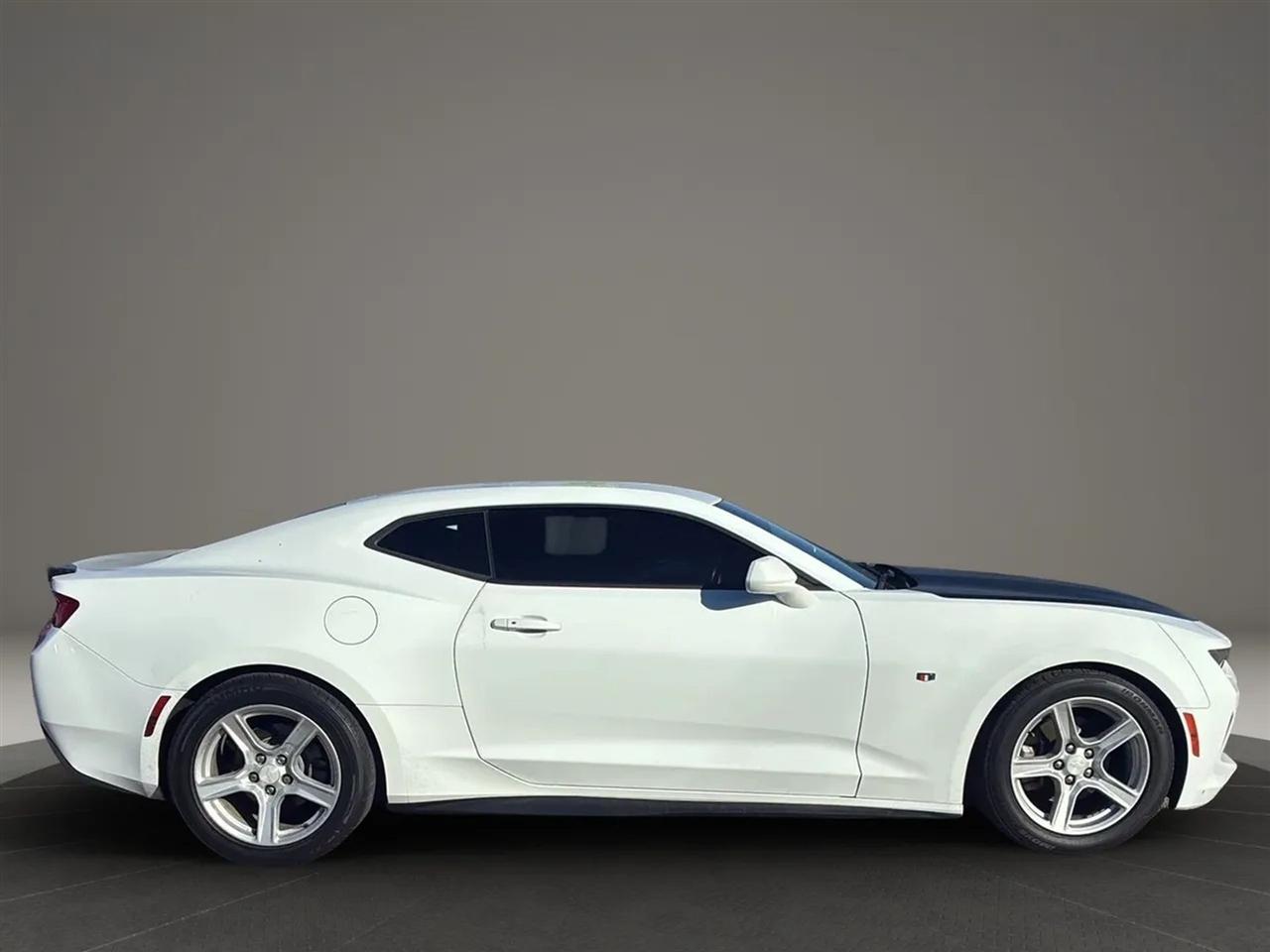 Chevrolet Camaro  2017