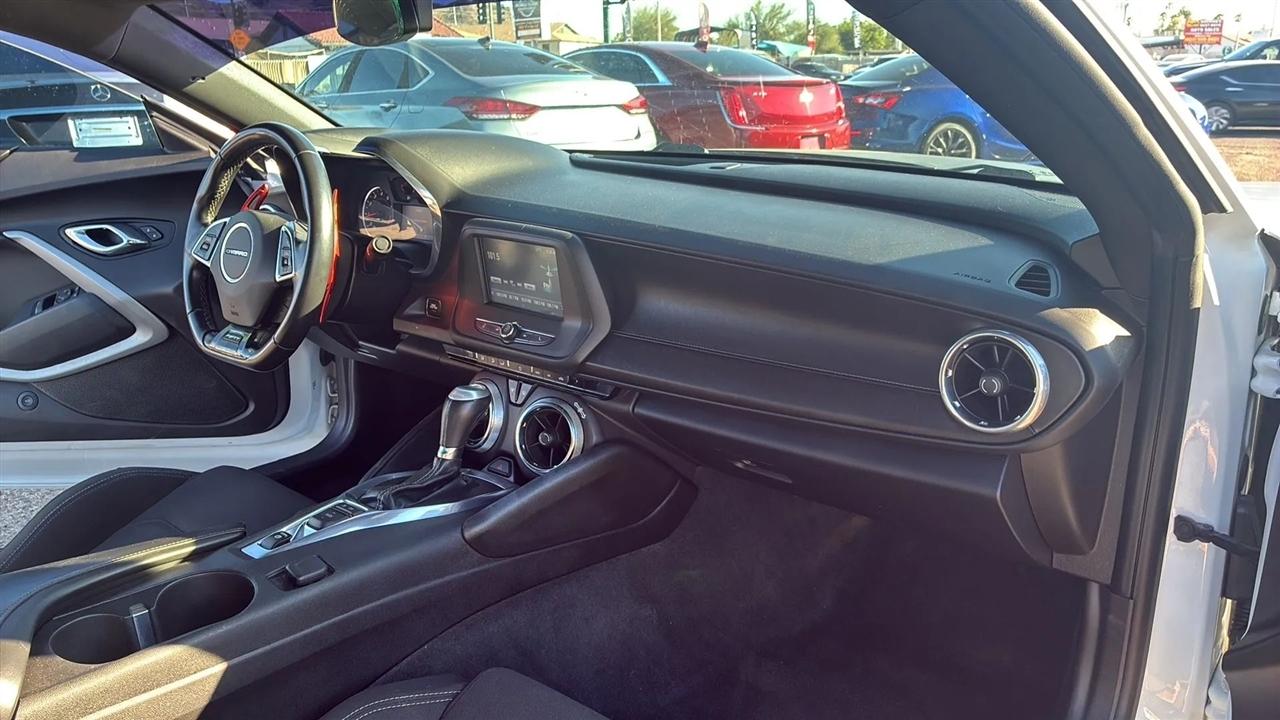 Chevrolet Camaro  2017